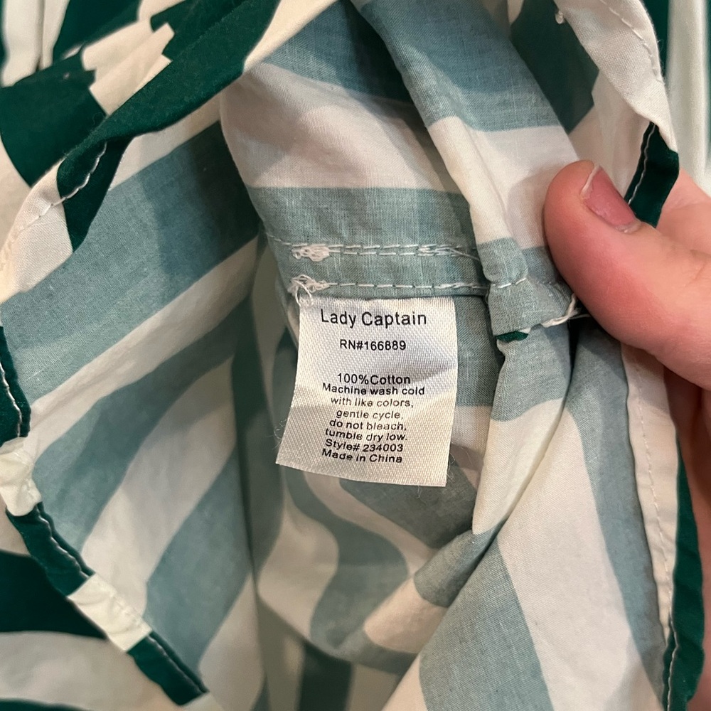 Lady Captain The Captain Shirt Green Cabana Stripe Button Up Fishing Long Sleeve - Picture 4 of 13